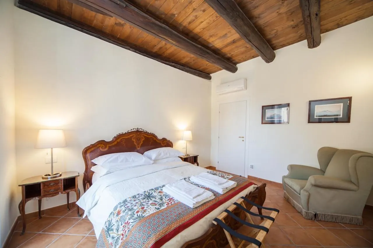 Palazzo Marigliano - Serviced Apartments نابولي