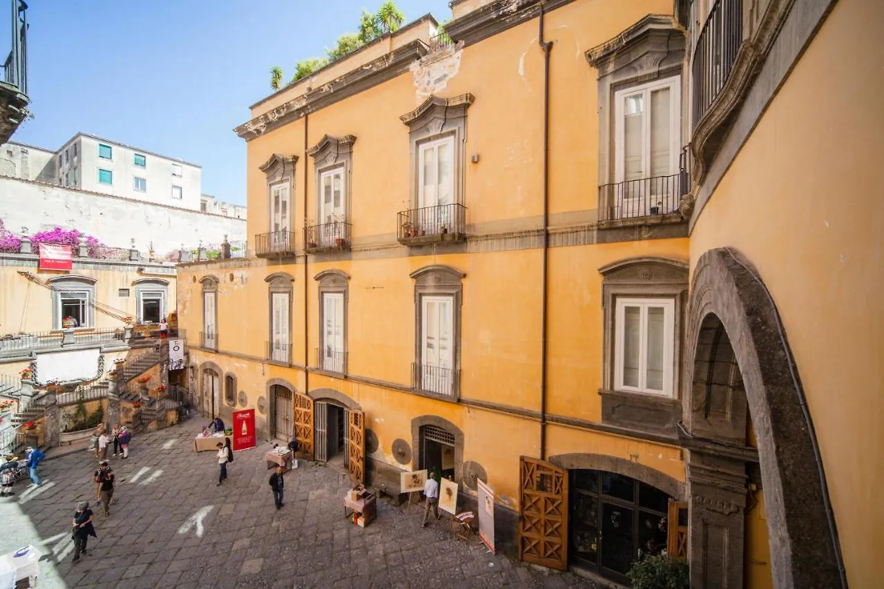Palazzo Marigliano - Serviced Apartments نابولي
